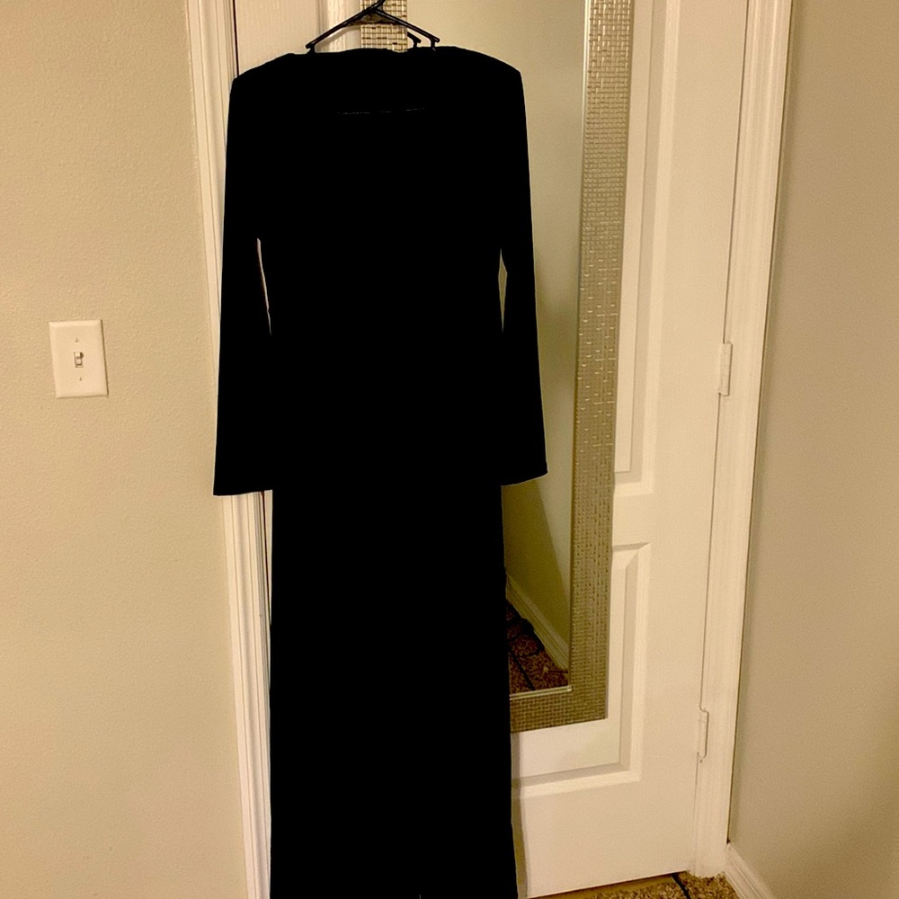 1 piece deep V neck 2 splits on each side long sleeve dress